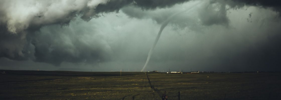 Ciclones violentos e tornados: como agir antes, durante e após