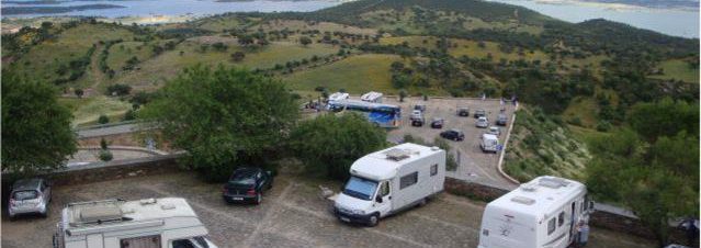 autocaravanas-estacionamento-monsaraz