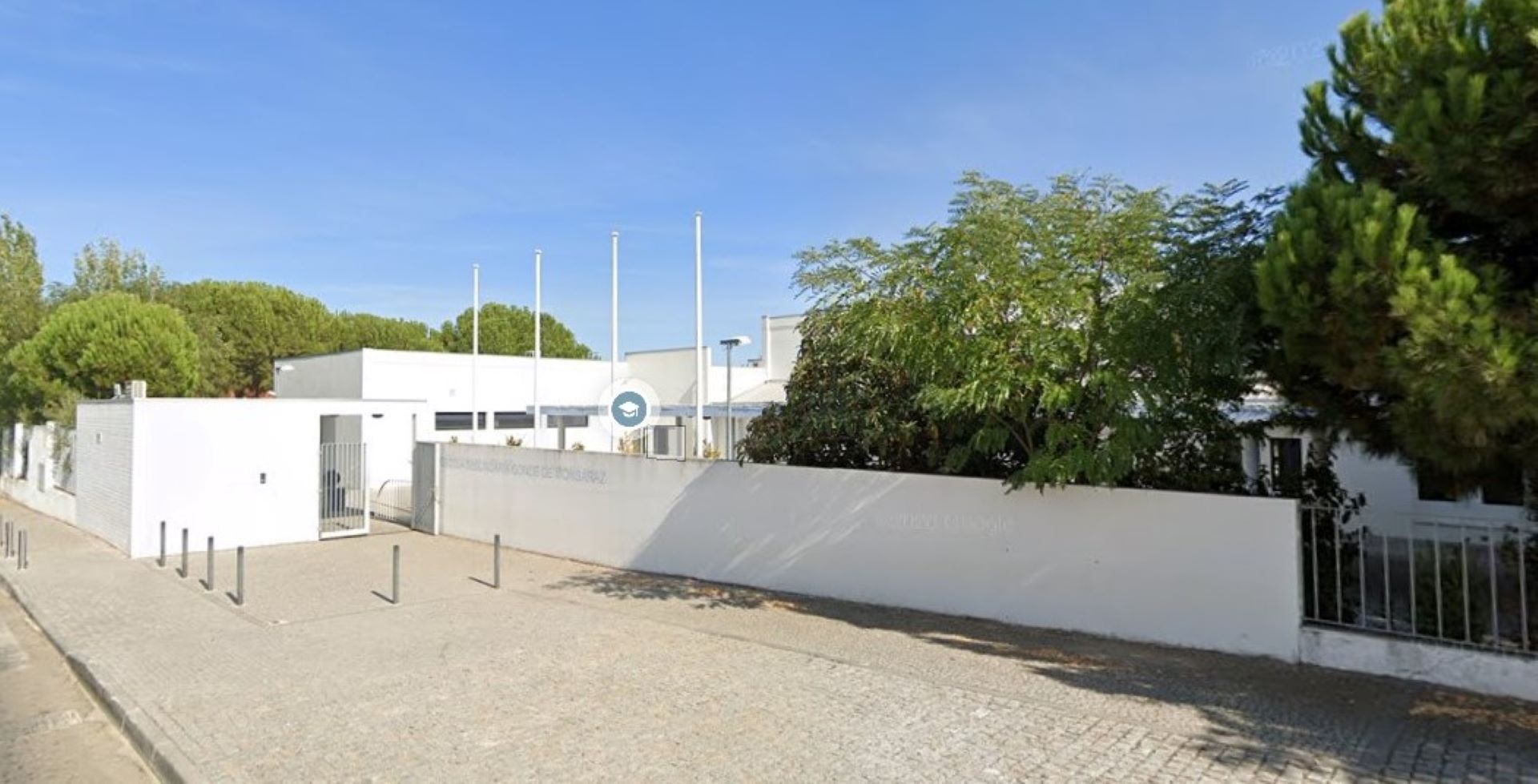 Escola Secundária Conde de Monsaraz (ESCM) (escola sede do AERM)