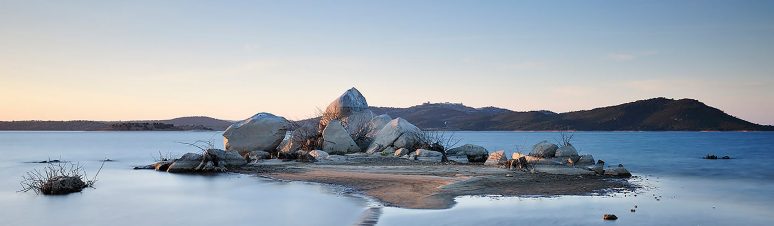 lago_alqueva_pedras