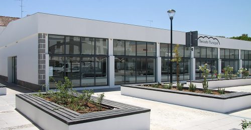 Concessão das lojas n.º 26, 27, 28, 29 e 30 do Mercado Municipal de Reguengos de Monsaraz, em hasta pública