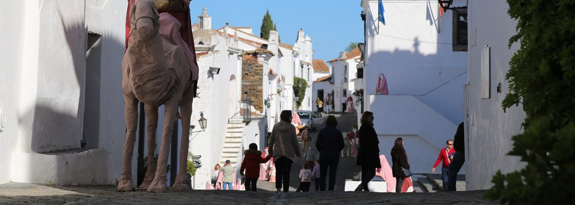 Presépio com figuras em tamanho real em Monsaraz