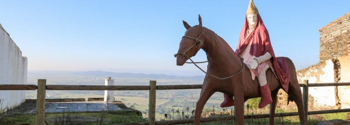 Presépio com figuras em tamanho real em Monsaraz