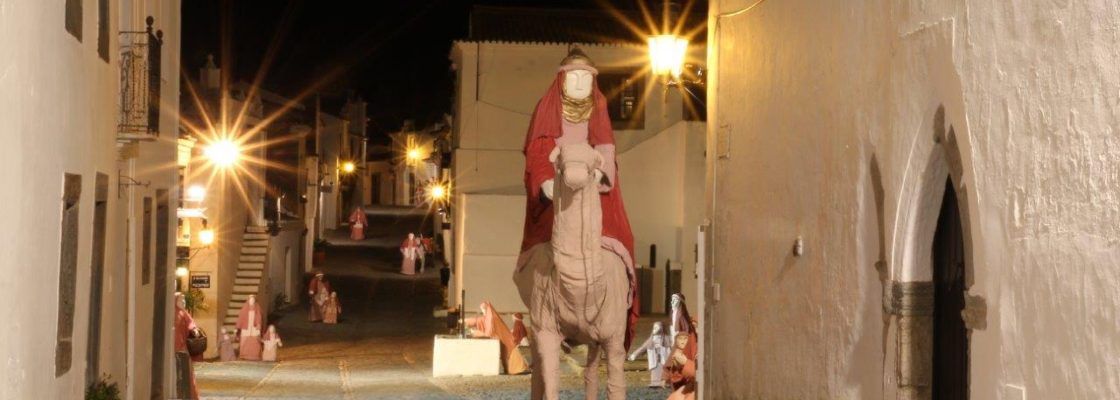 Presépio com figuras em tamanho real em Monsaraz