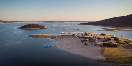 Praia fluvial de Monsaraz distinguida pela Quercus com o galardão de “Qualidade de Ouro”
