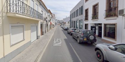 Cortes e condicionamento de trânsito na rua 1.º de Maio, Reguengos de Monsaraz, de 24 a 26 de agosto