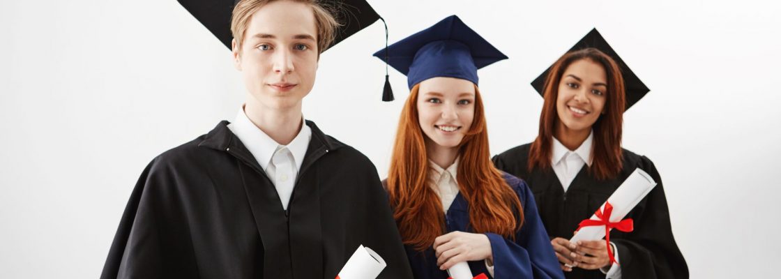 Candidatura a bolsa de estudos para estudantes do ensino superior público