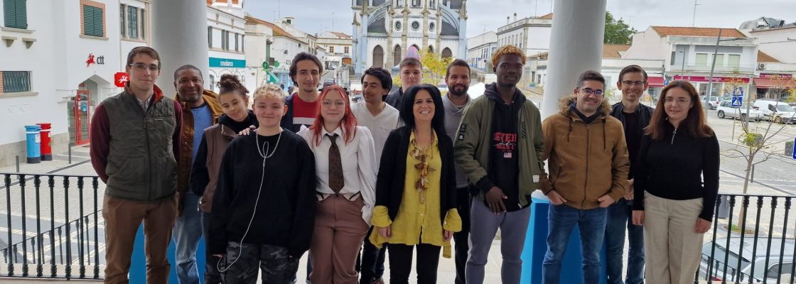 Receção dos alunos da École de la Deuxième Chance en Savoie no âmbito do projeto europeu ARC...