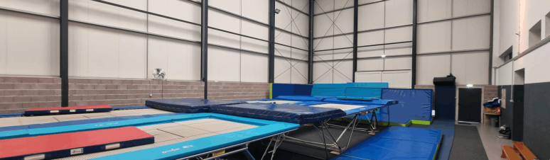 centro-de-treinos-de-ginastica-e-trampolins-jose-rondao02