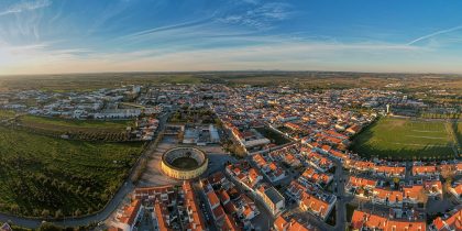 Light Run em Família com cerca de 500 participantes nas ruas de Reguengos de Monsaraz