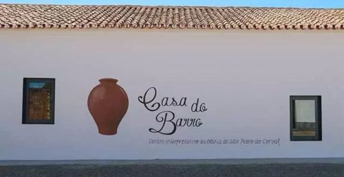 Encerramento temporário da Casa do Barro