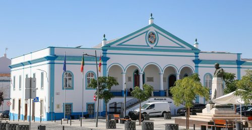 Município de Reguengos de Monsaraz pede revisão urgente do financiamento dos conservatórios de música no interior