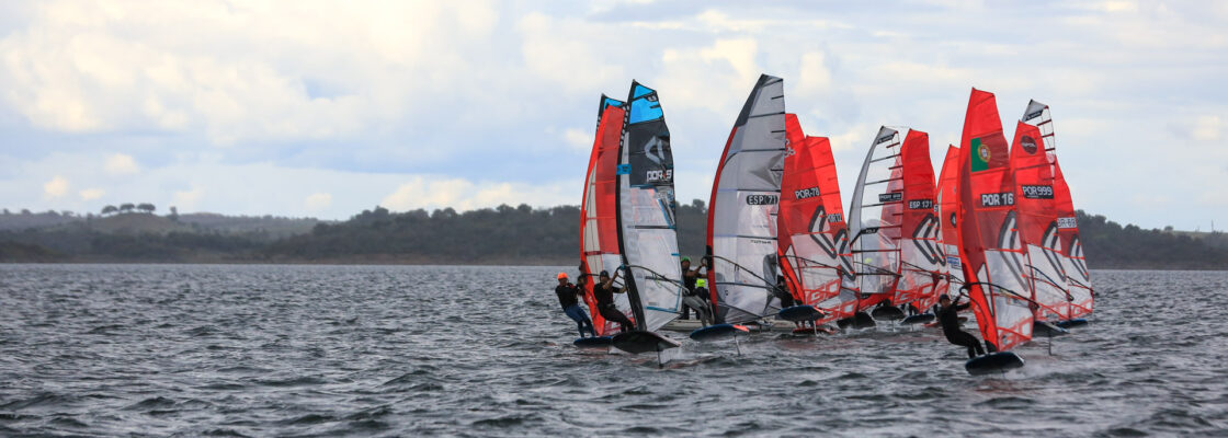 Centro Náutico de Monsaraz recebe o Monsaraz Windsurf Festival e o Raceboard European Championship